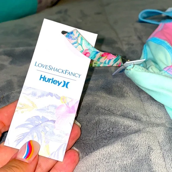 💓NWT Hurley X LoveShackFancy One-Piece Bikini💓 - Picture 7 of 12